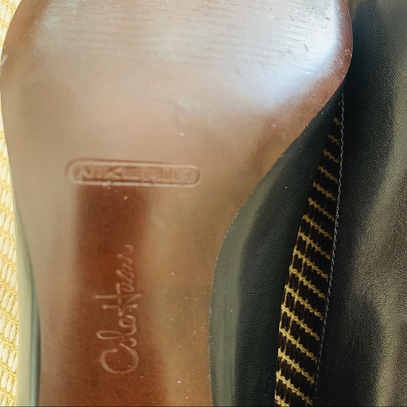 Cole Haan Black Heels with NikeAir technology - Picture 9 of 10